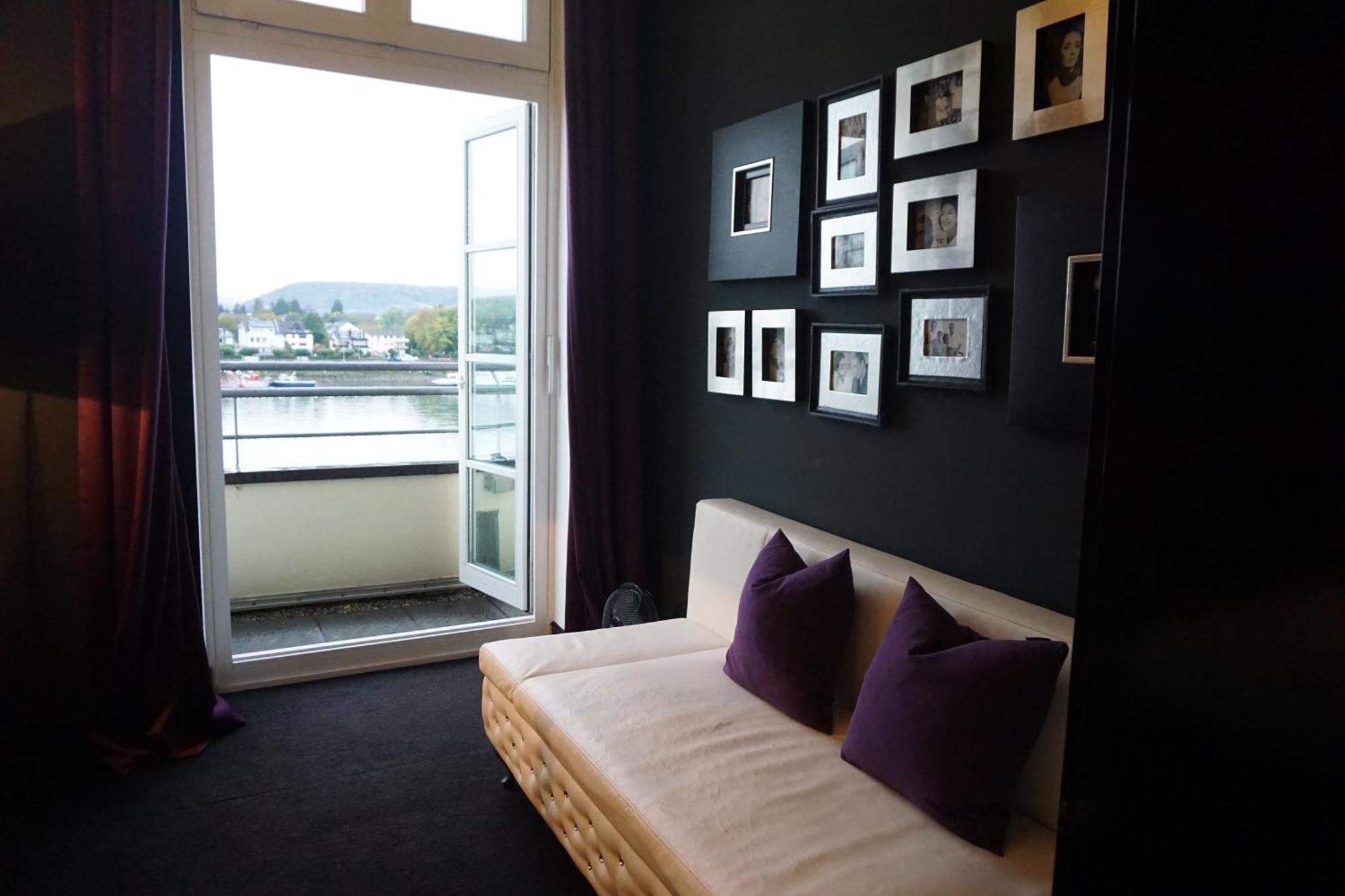 Hotel Bucheneck Linz am Rhein Bagian luar foto
