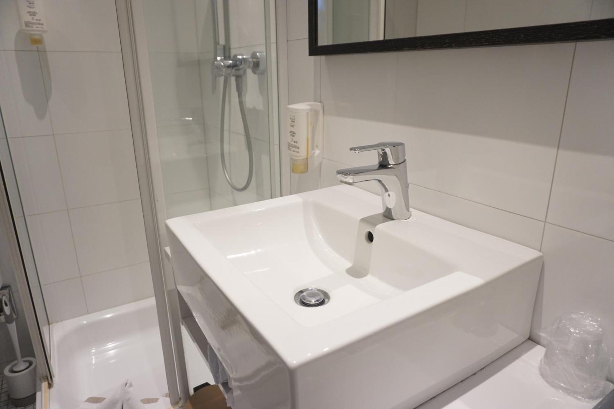 Hotel Bucheneck Linz am Rhein Bagian luar foto