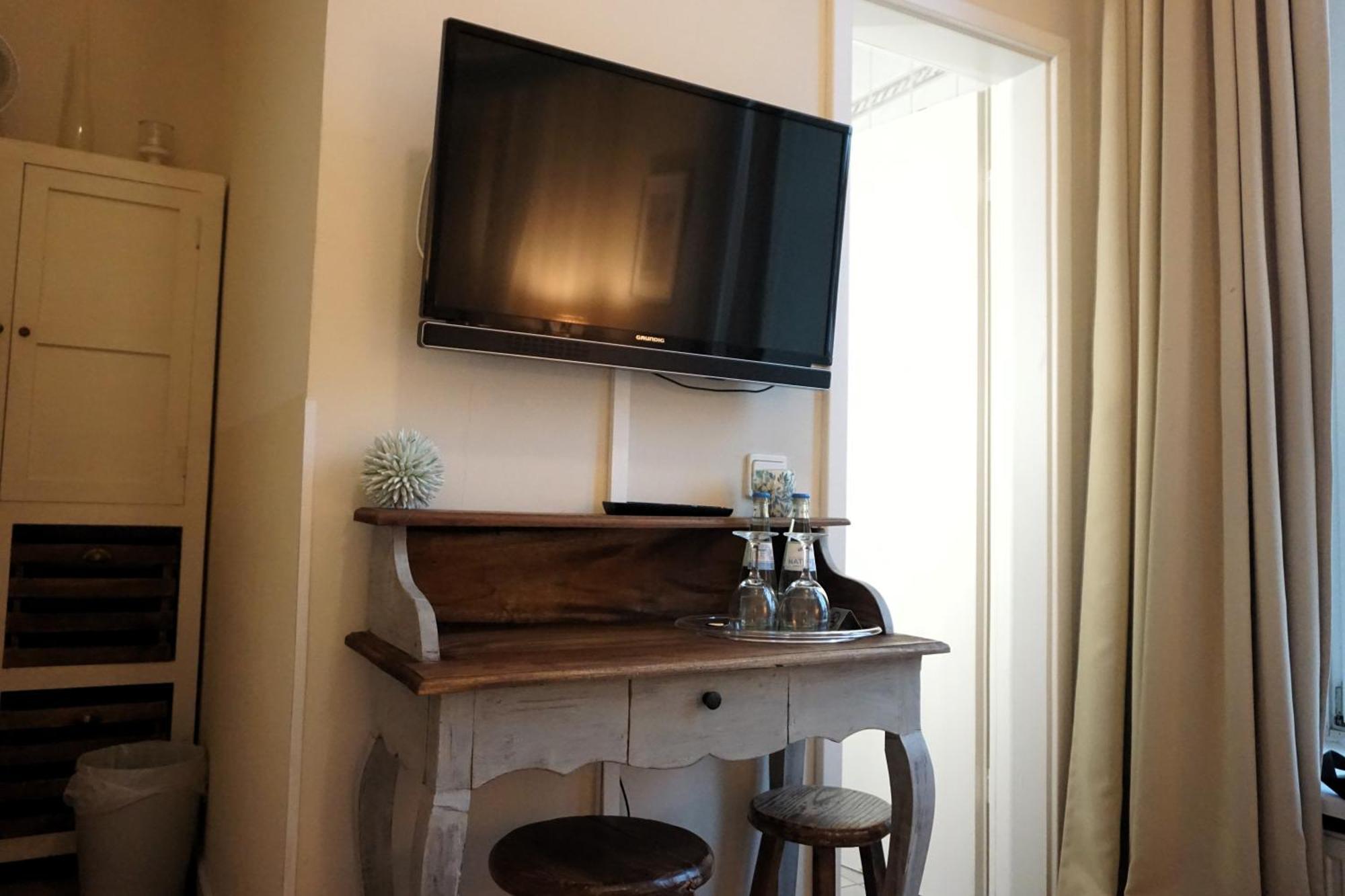 Hotel Bucheneck Linz am Rhein Bagian luar foto