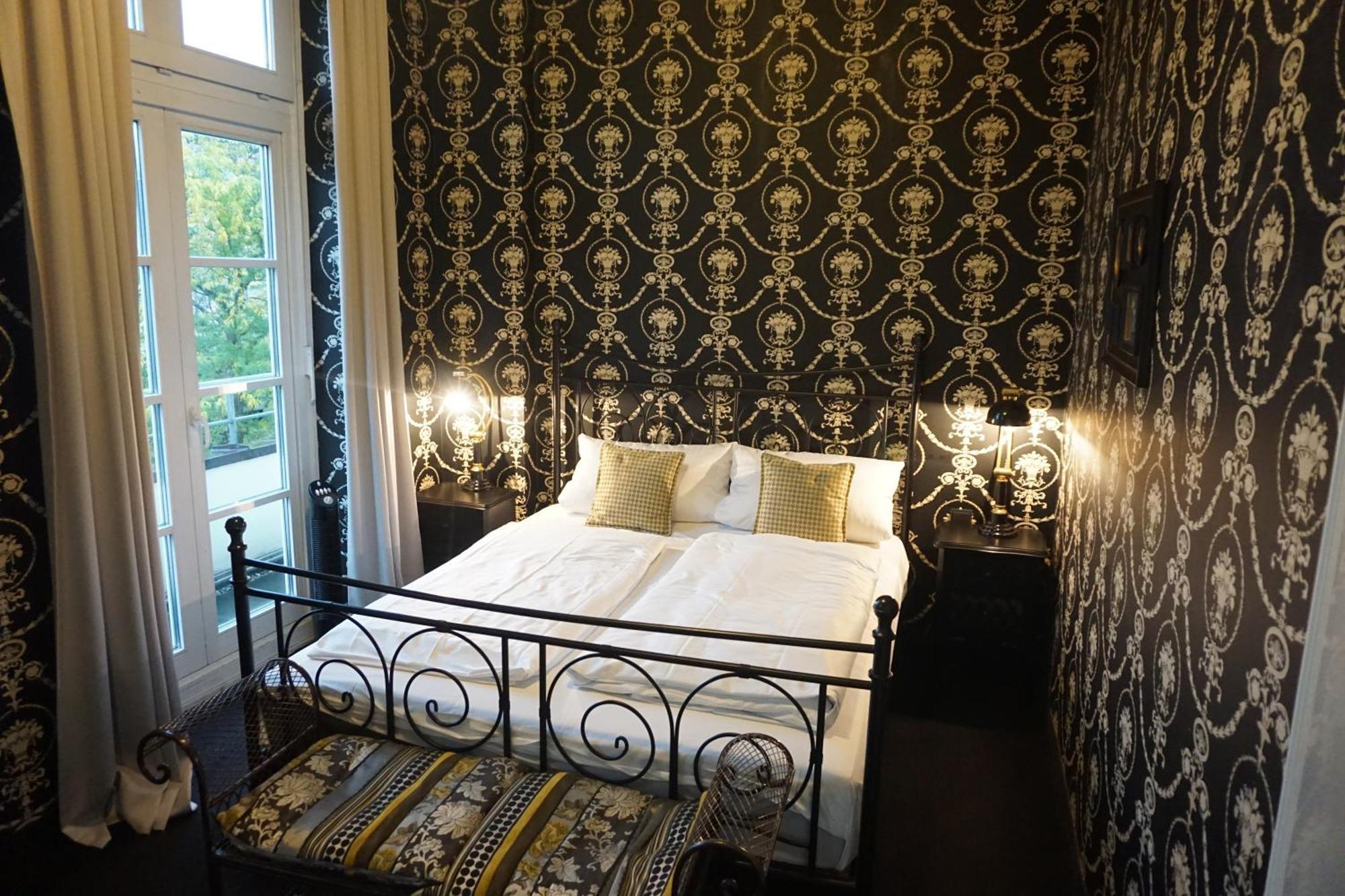 Hotel Bucheneck Linz am Rhein Bagian luar foto
