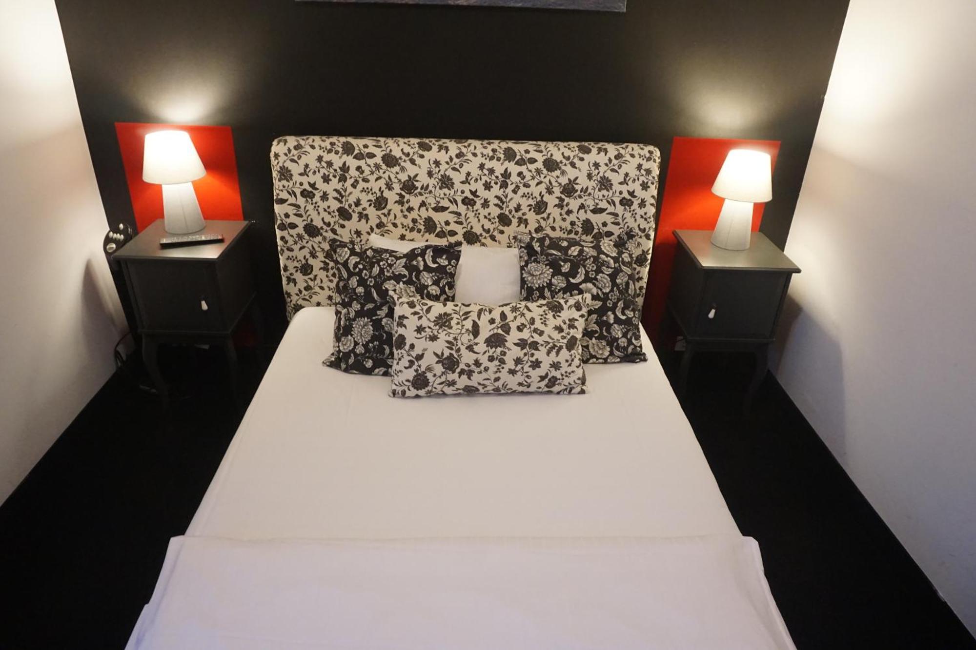 Hotel Bucheneck Linz am Rhein Bagian luar foto